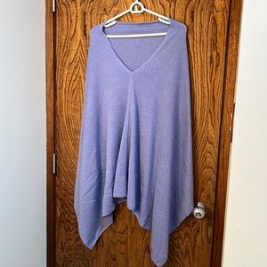 Gorgeous cashmere poncho in periwinkle